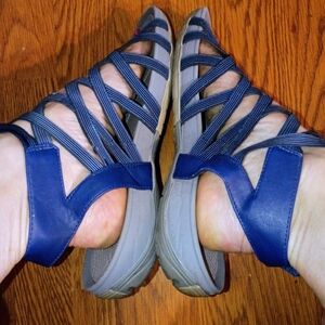 BareTraps Navy and Gray Women's Sandals#B3